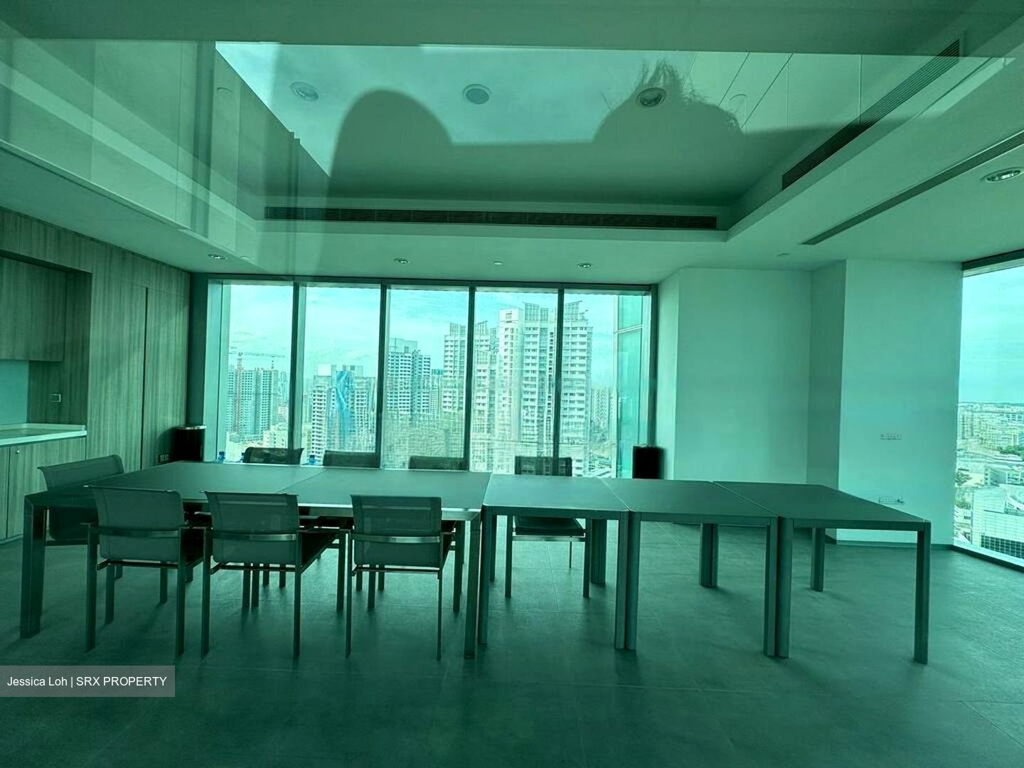 Arc 380 (D8), Office #457391341